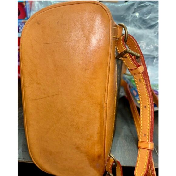 Louis Vuitton Montsouris GM Backpack - Picture 15 of 16